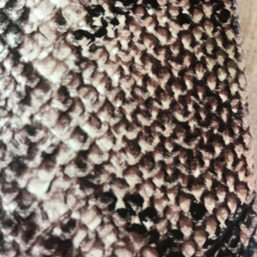 Meet your Posher, Julieann